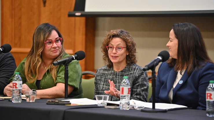 Free Press' Vanessa Maria Graber and Jessica J. Gonz&aacute;lez sitting on either side of FCC Commissioner Anna Gomez