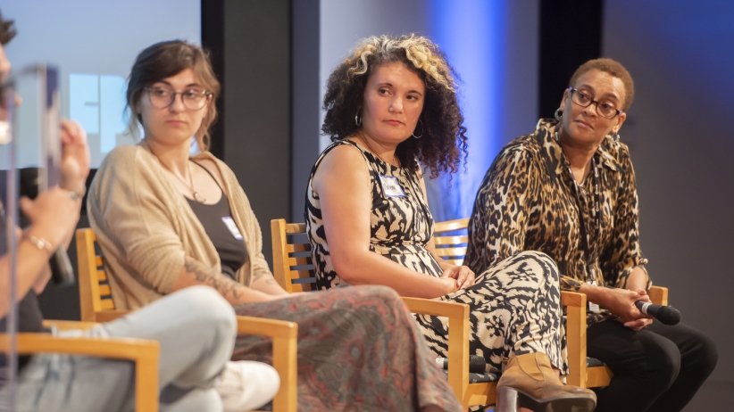 Panelists discuss the Organizing for Neighborhood News project.