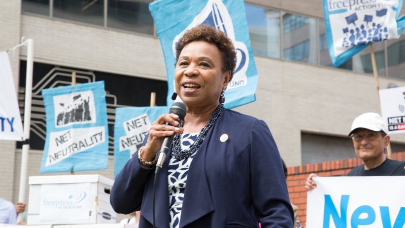 Rep. Lee speaking at the Net Neutrality rally