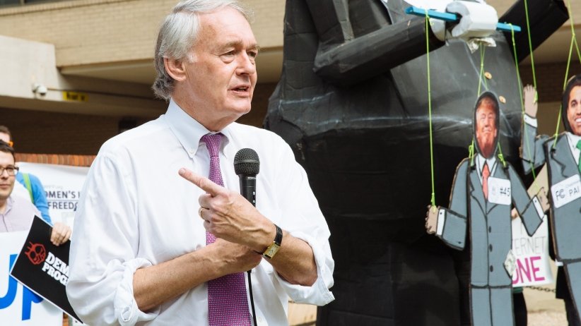 Sen. Markey speaking at the Net Neutrality rally