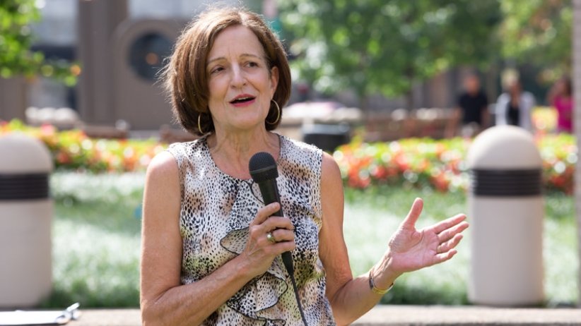Former FCC commissioner Gloria Tristani