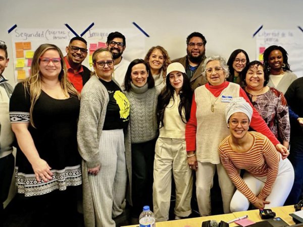 Comunicadores met over the winter in Philadelphia to discuss the challenges Spanish-speaking media workers face and what more can be done to support their vital work.