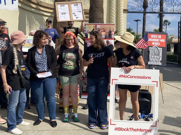 Anti-merger rally outside Paramount Studios