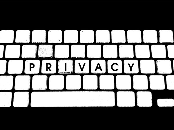 Keyboard with the word "privacy"
