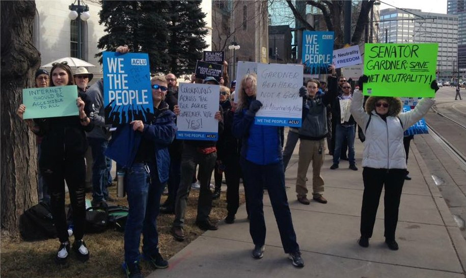 Crowd of Denver Net Neutrality activists
