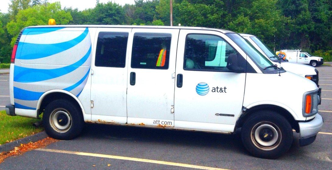 AT&T truck