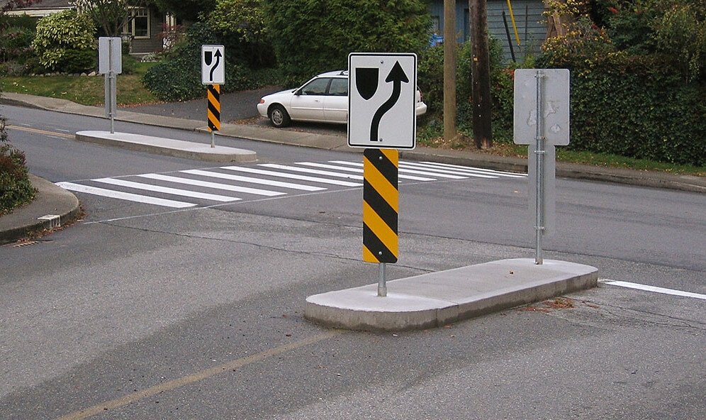 Traffic median in the middle of a suburban street