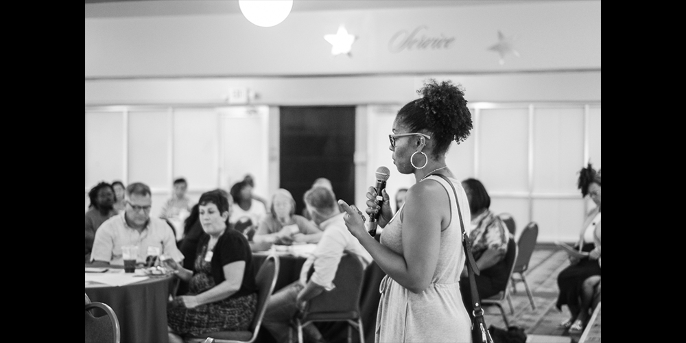 Patrice Funderberg speaking at NVNC event