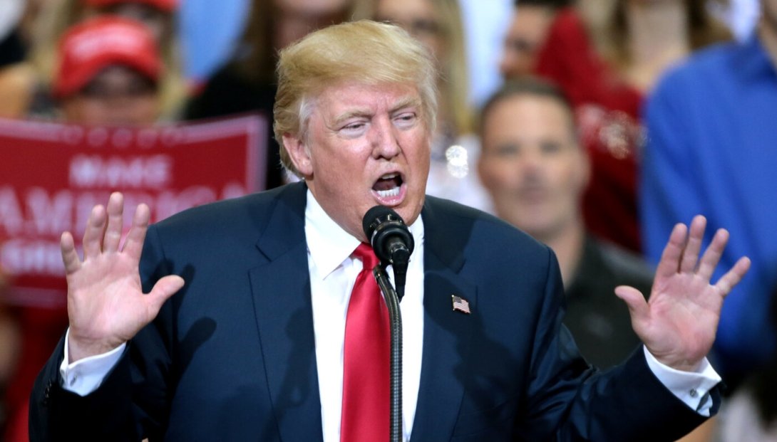 Trump addressing a rally