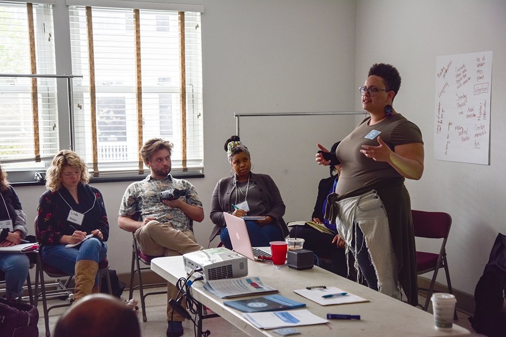 Alicia Bell of Free Press leading workshop at Free Movement 18